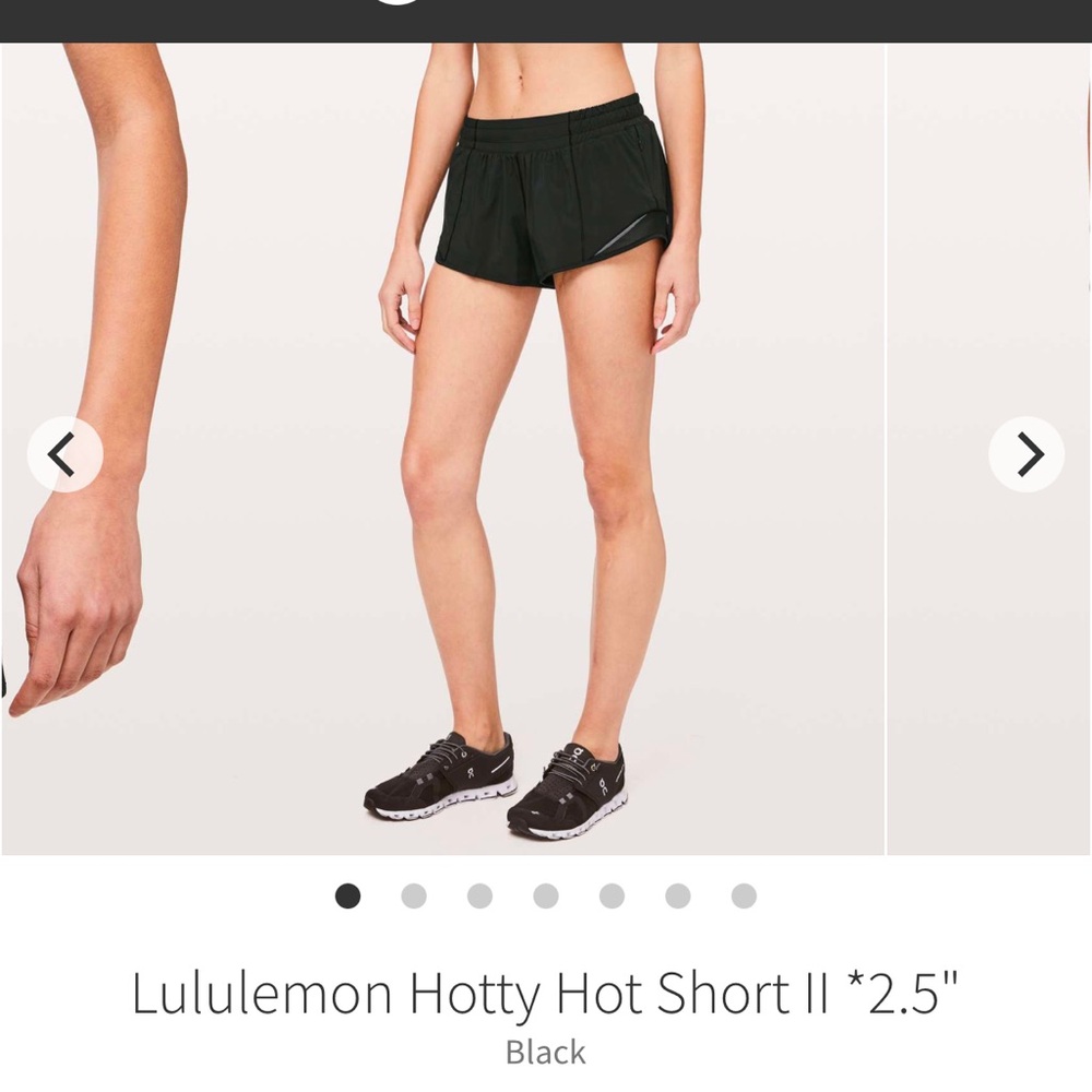Lululemon Hotty Hot Short II *2.5" Black NWT size 6 - Picture 3 of 4